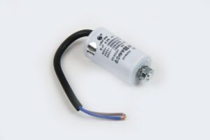 kondensator 8,0uf med ledning